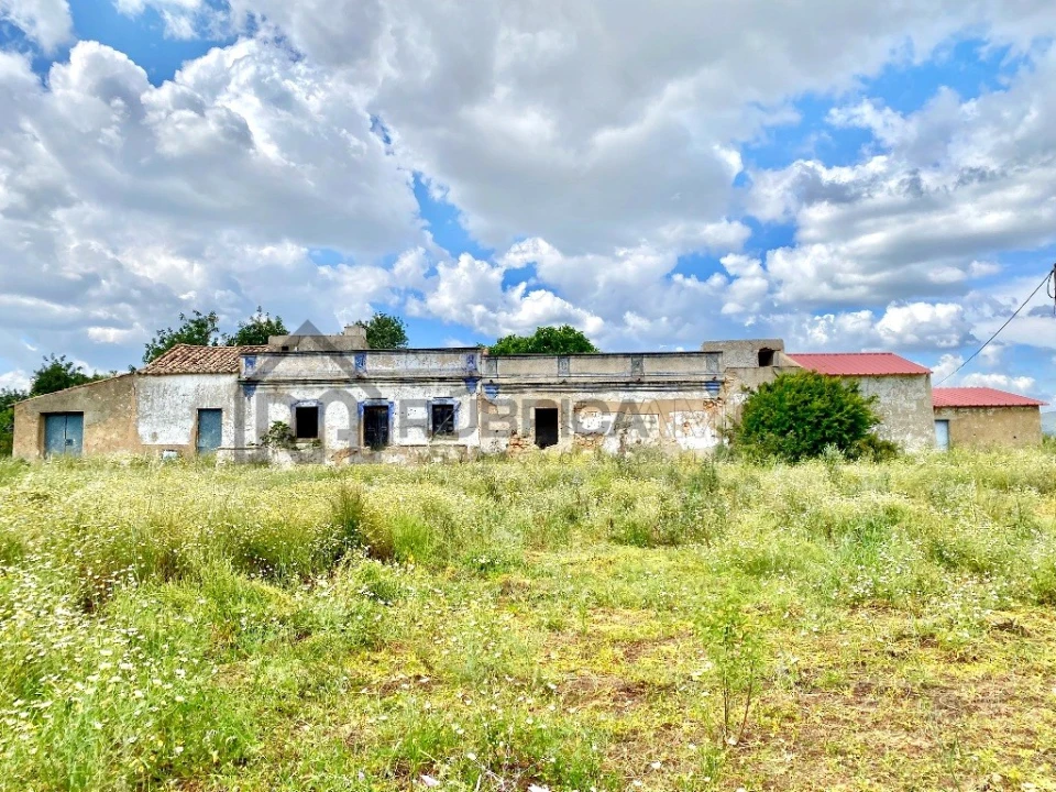 Terreno para Venda em Olhão Foto 1