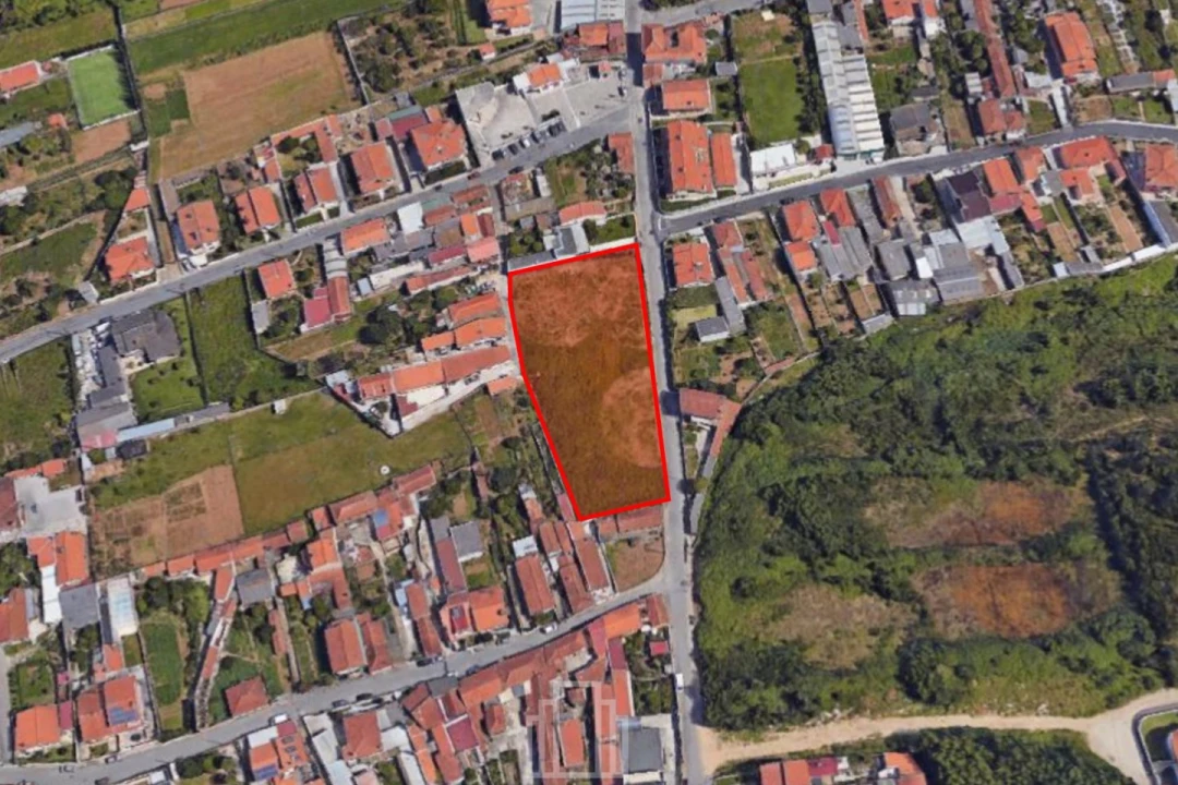 Terreno para Venda em Esmoriz Foto 1