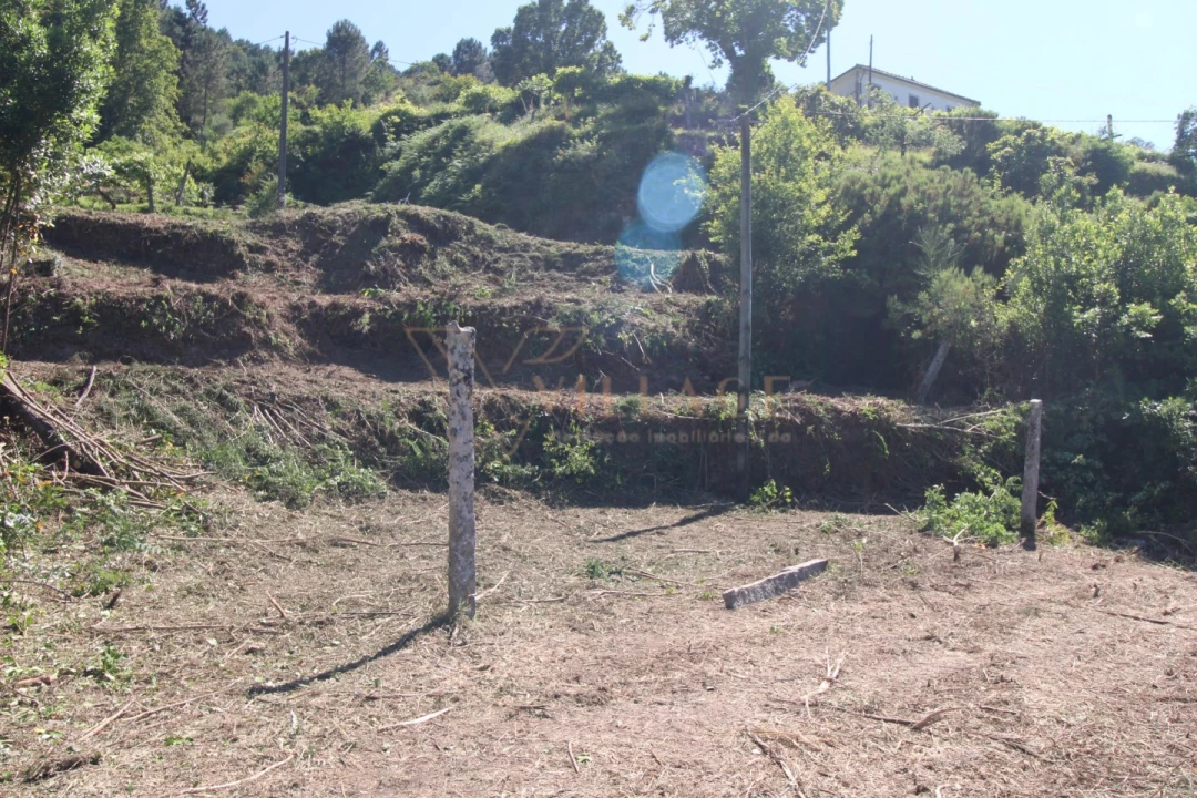 Terreno para Venda em Covas Foto 8