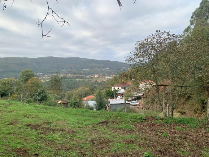 Terreno para Venda em Covas Foto 4