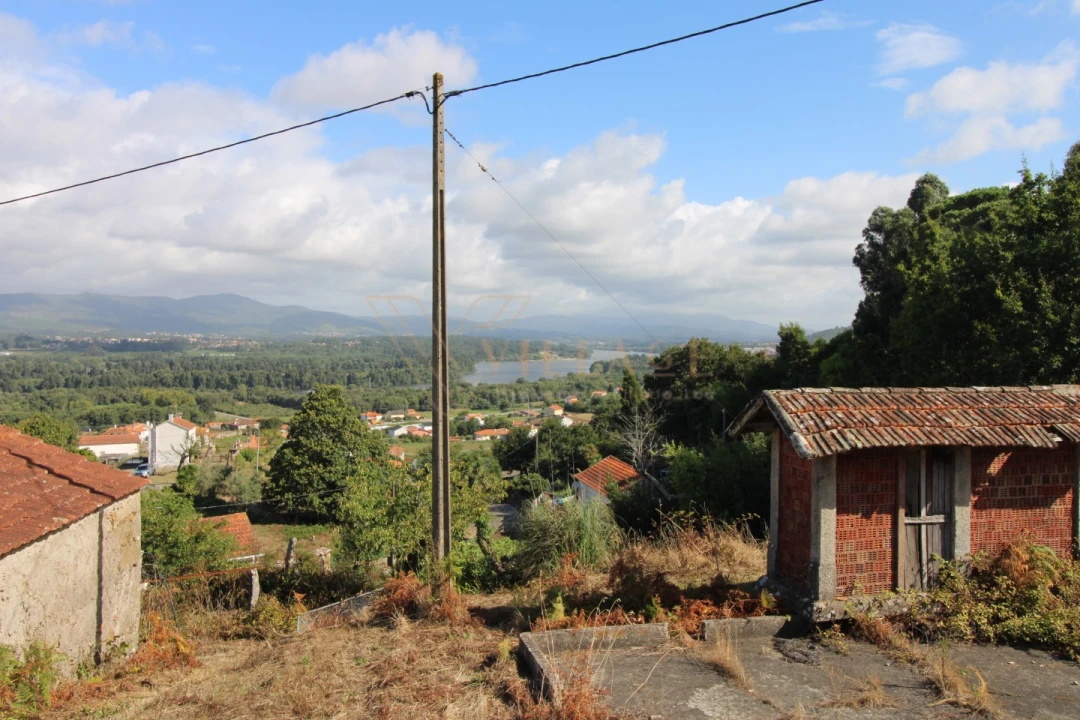 Terreno para Venda em Gondarem Foto 10