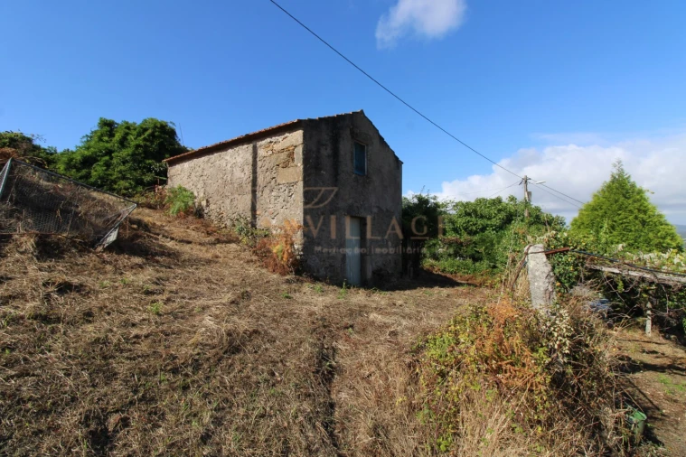 Terreno para Venda em Gondarem Foto 4