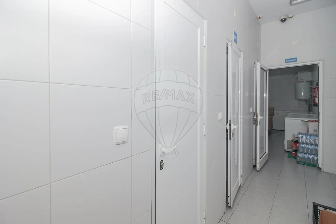 Negócio para Venda em Vila Franca de Xira Foto 6