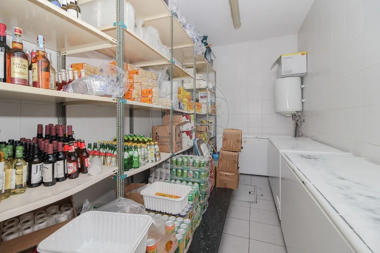 Negócio para Venda em Vila Franca de Xira Foto 11