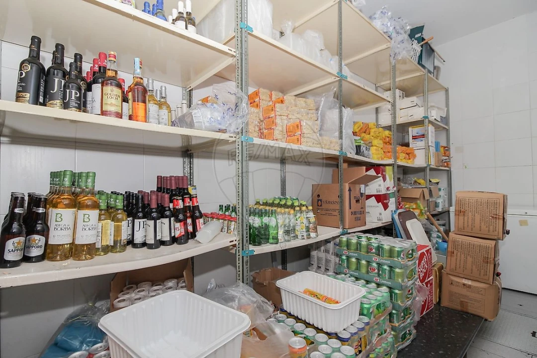 Negócio para Venda em Vila Franca de Xira Foto 13