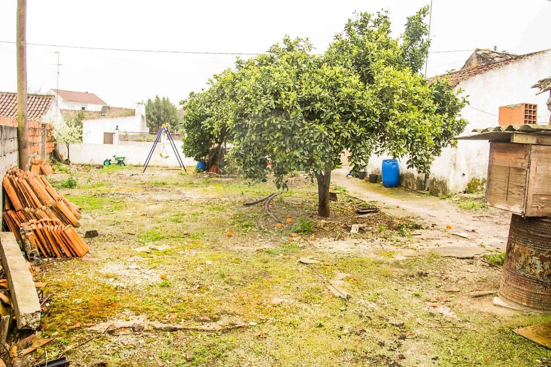 Moradia T2 para Venda em Povoa da Isenta Foto 13