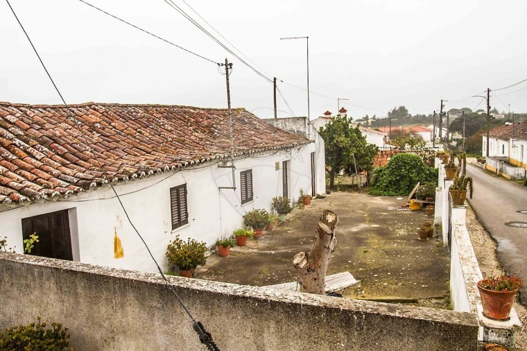 Moradia T2 para Venda em Povoa da Isenta Foto 33