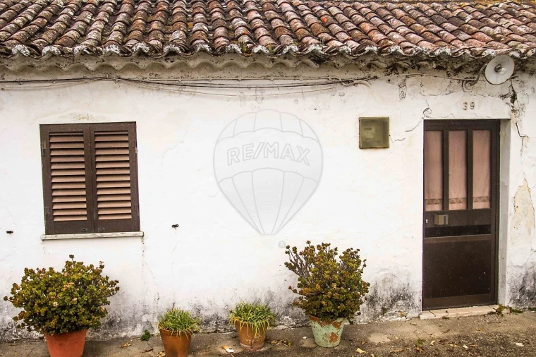 Moradia T2 para Venda em Povoa da Isenta Foto 6