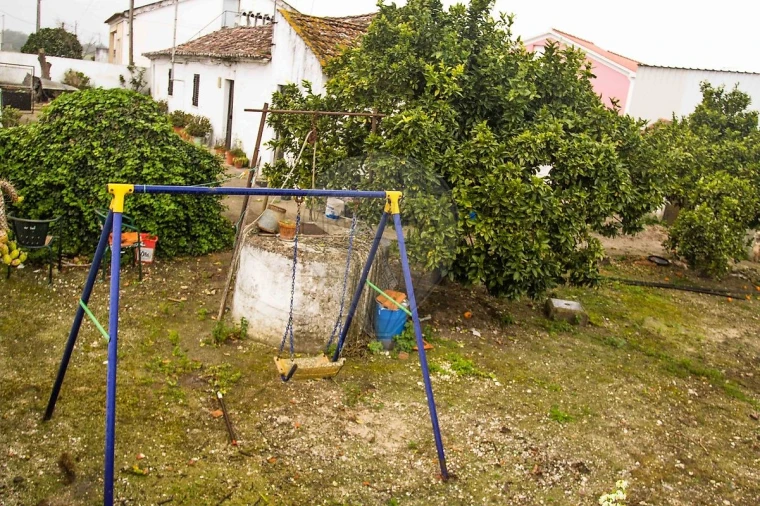 Moradia T2 para Venda em Povoa da Isenta Foto 9