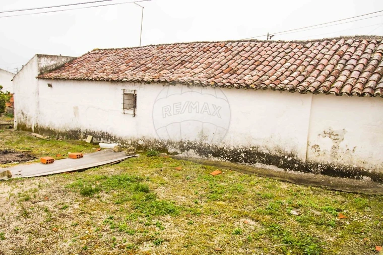 Moradia T2 para Venda em Povoa da Isenta Foto 18