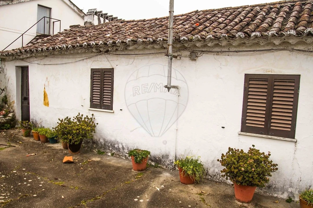 Moradia T2 para Venda em Povoa da Isenta Foto 4