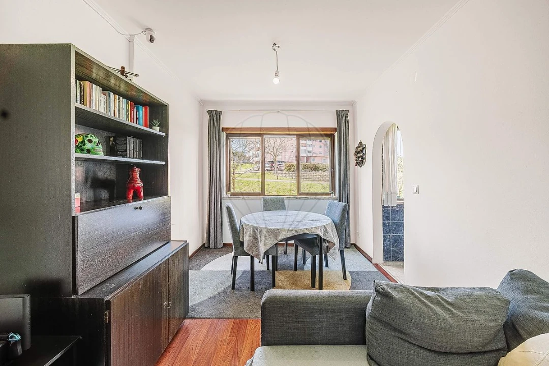 Apartamento T2 para Venda em Cacém e São Marcos Foto 2