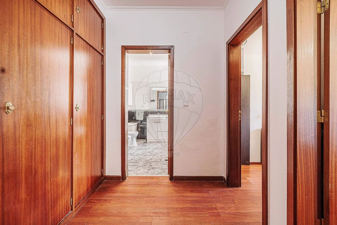 Apartamento T2 para Venda em Cacém e São Marcos Foto 13