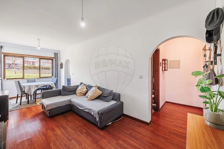 Apartamento T2 para Venda em Cacém e São Marcos Foto 5