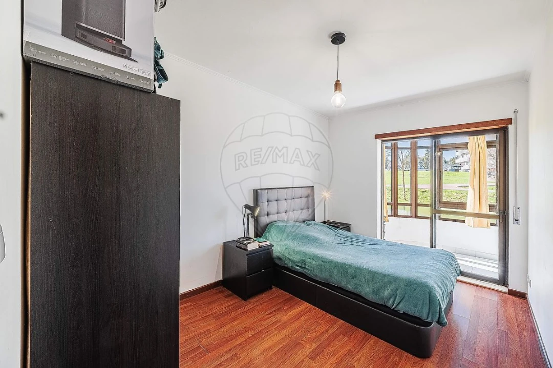 Apartamento T2 para Venda em Cacém e São Marcos Foto 22