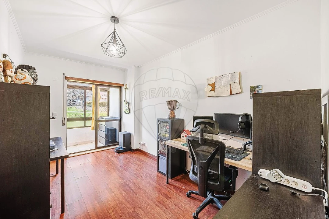 Apartamento T2 para Venda em Cacém e São Marcos Foto 17