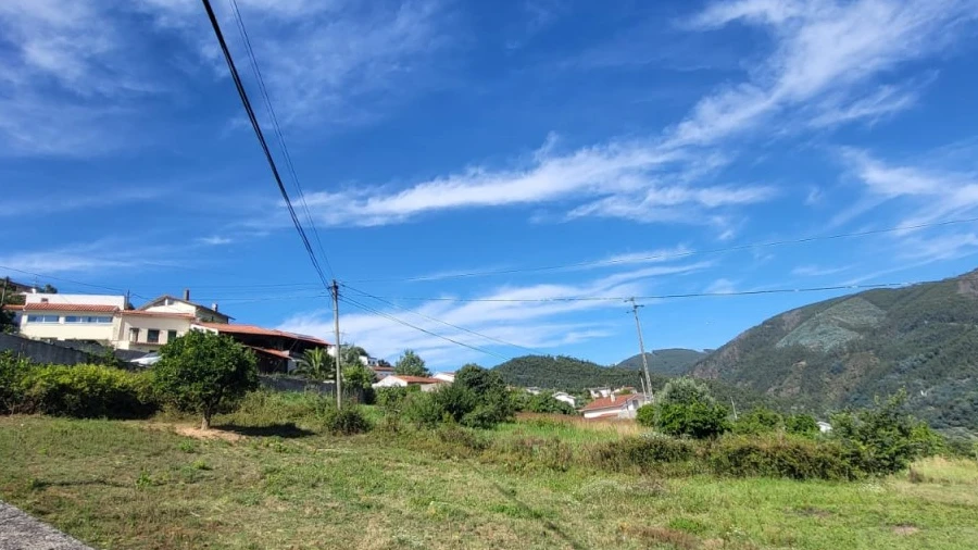 Terreno para Venda em Torres do Mondego
