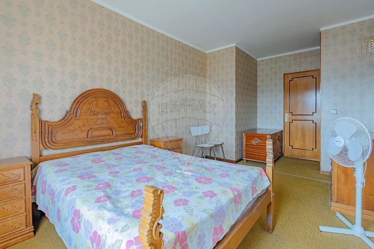 Apartamento T3 para Venda em Braga (Maximinos, Sé e Cividade) Foto 25