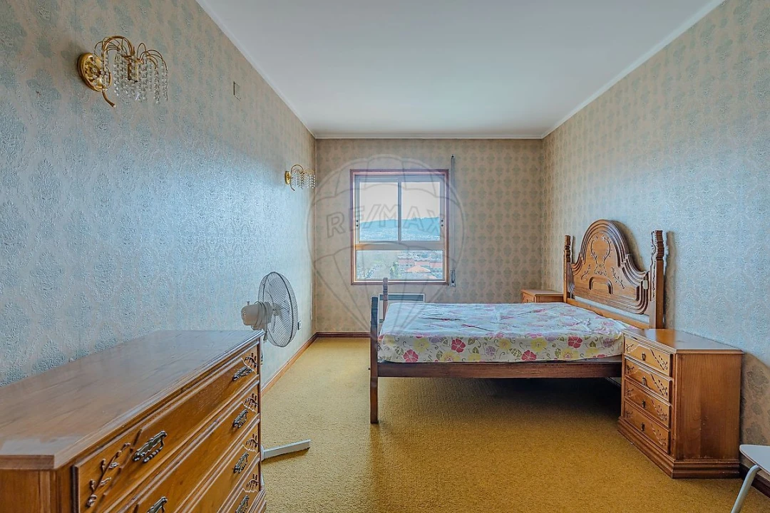 Apartamento T3 para Venda em Braga (Maximinos, Sé e Cividade) Foto 28