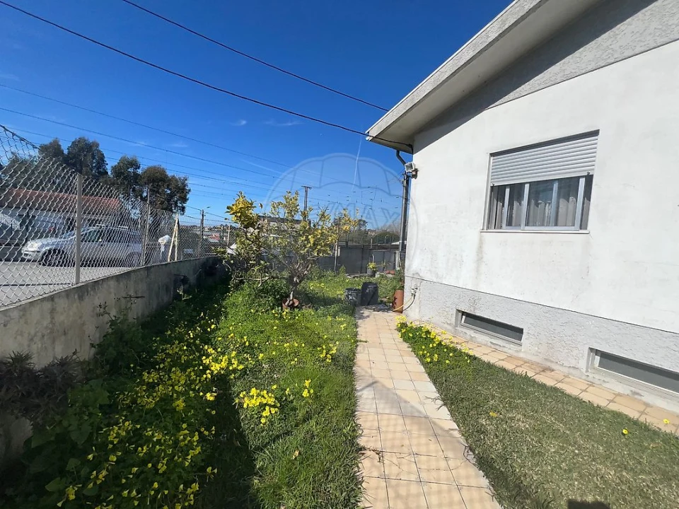 Moradia T2 para Venda em Gulpilhares e Valadares Foto 22