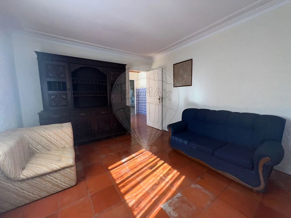 Moradia T2 para Venda em Gulpilhares e Valadares Foto 35