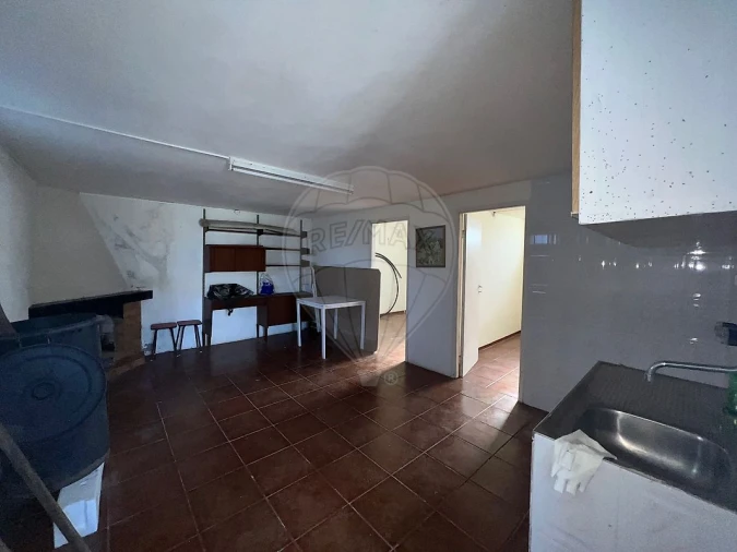 Moradia T2 para Venda em Gulpilhares e Valadares Foto 3