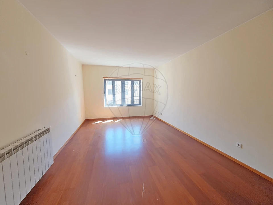 Apartamento T2 para Venda em Oliveira do Douro Foto 10