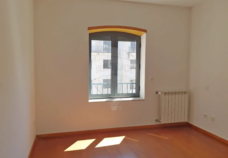 Apartamento T2 para Venda em Oliveira do Douro Foto 5