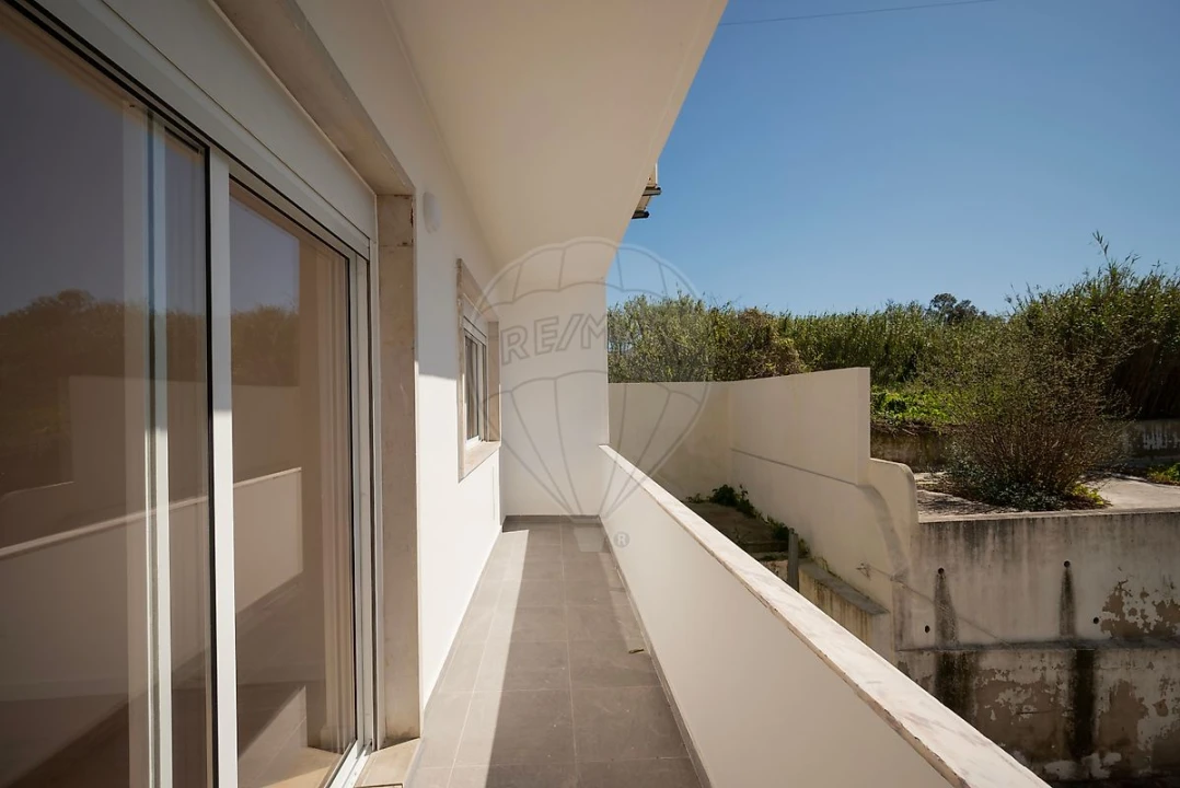 Apartamento T3 para Venda em Caparica e Trafaria Foto 8
