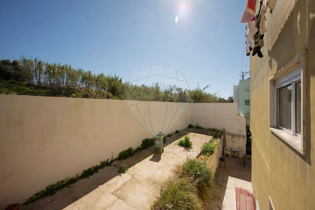 Apartamento T3 para Venda em Caparica e Trafaria Foto 33