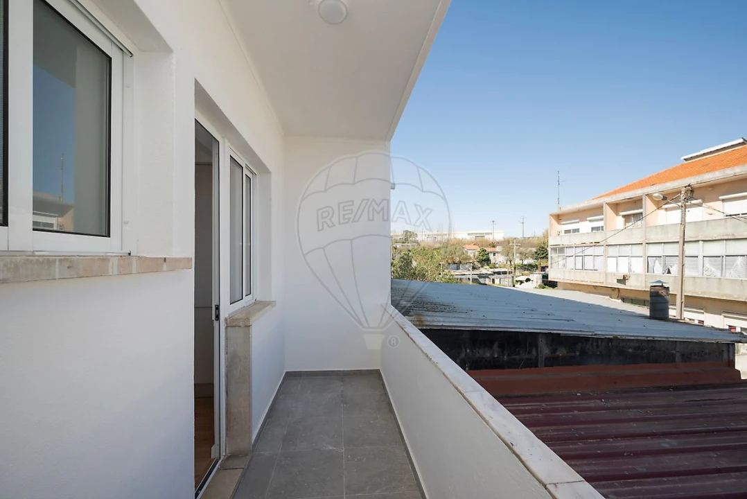 Apartamento T3 para Venda em Caparica e Trafaria Foto 24
