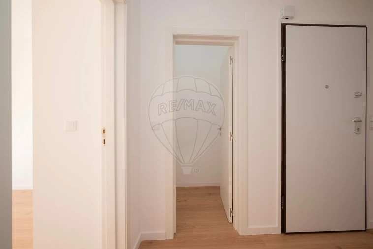 Apartamento T3 para Venda em Caparica e Trafaria Foto 22