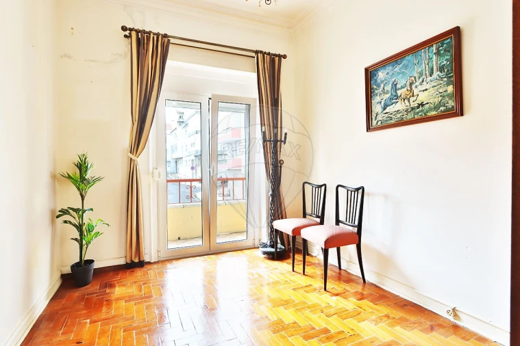 Apartamento T2 para Venda em Águas Livres Foto 7