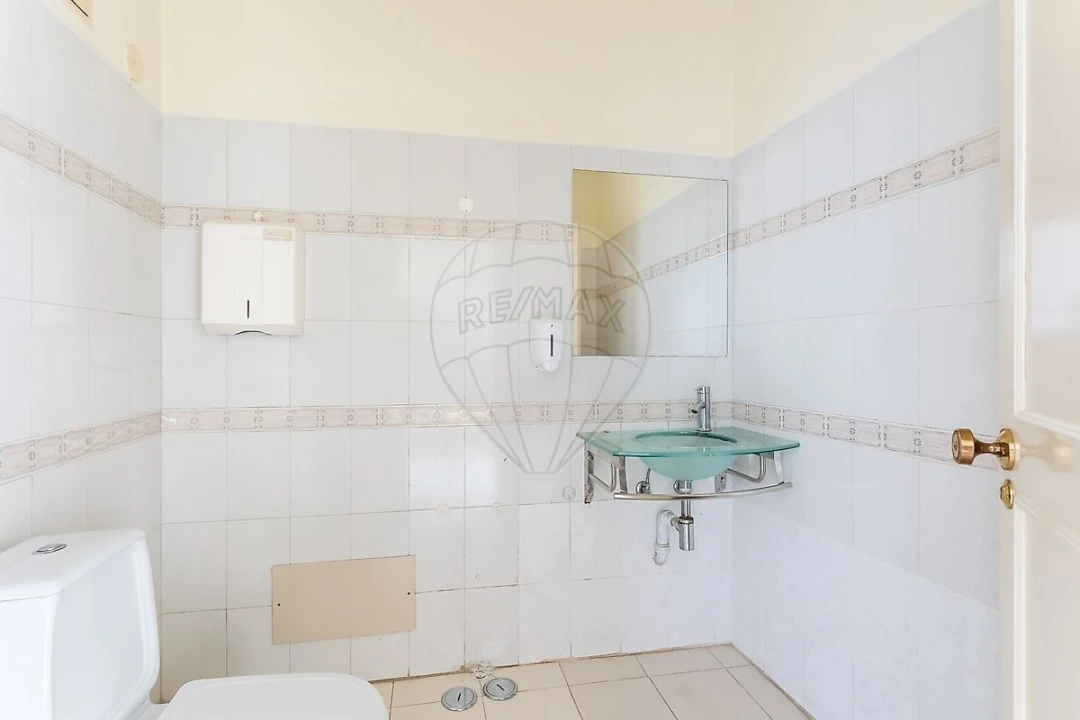 Escritório para Arrendamento em Avenidas Novas Foto 2