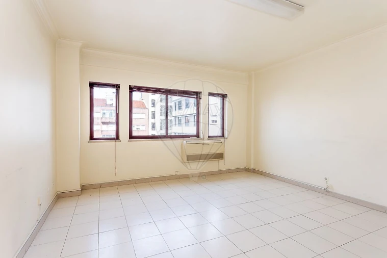 Escritório para Arrendamento em Avenidas Novas Foto 8