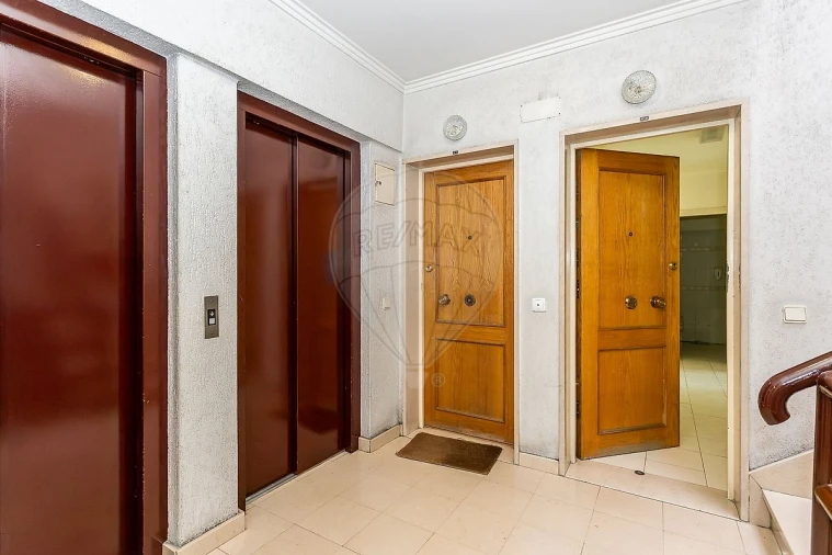 Escritório para Arrendamento em Avenidas Novas Foto 11