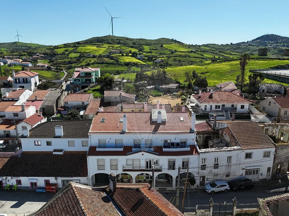 Loja para Venda em Enxara do Bispo, Gradil e Vila Franca do Rosário Foto 1