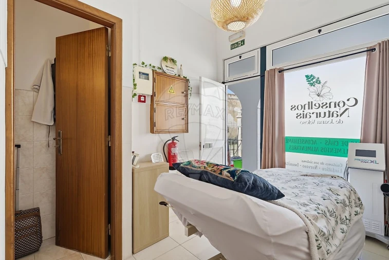 Loja para Venda em Enxara do Bispo, Gradil e Vila Franca do Rosário Foto 11