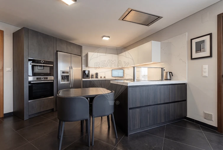 Apartamento T4 para Venda em Alverca do Ribatejo e Sobralinho Foto 22