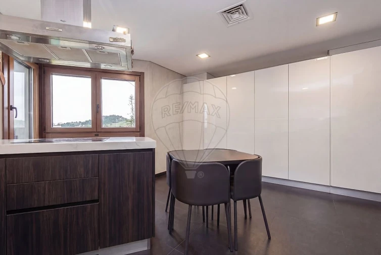 Apartamento T4 para Venda em Alverca do Ribatejo e Sobralinho Foto 24