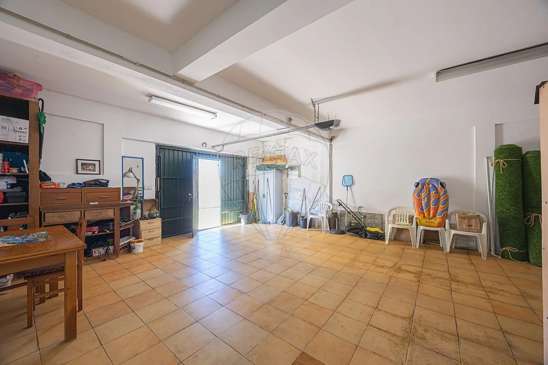 Moradia T4 para Venda em Azueira e Sobral da Abelheira Foto 26