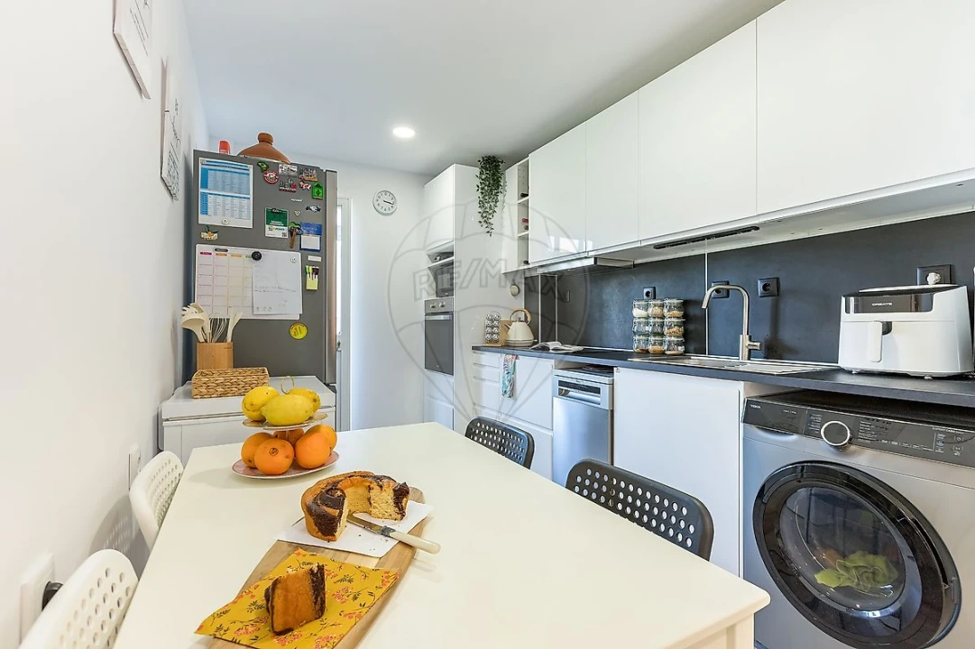 Apartamento T2 para Venda em Vialonga Foto 8