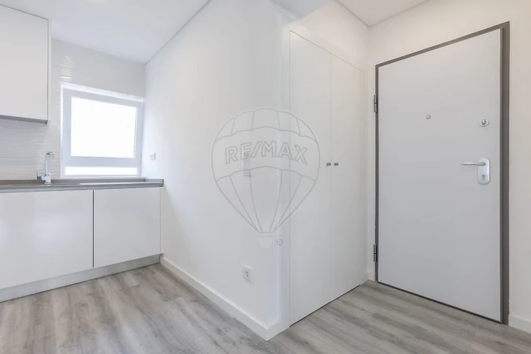 Apartamento T2 para Venda em Olivais Foto 5