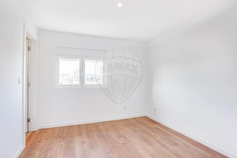 Apartamento T3 para Venda em Olivais Foto 1