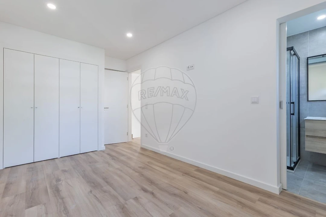 Apartamento T3 para Venda em Olivais Foto 8