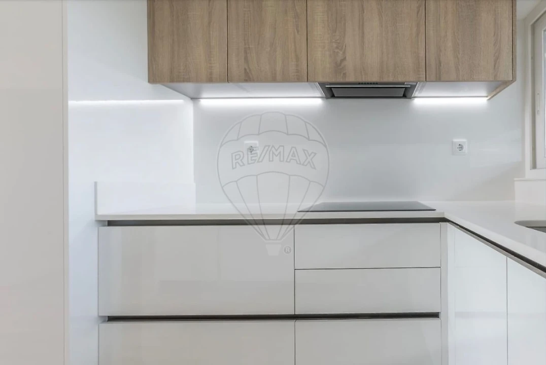 Apartamento T3 para Venda em Olivais Foto 2