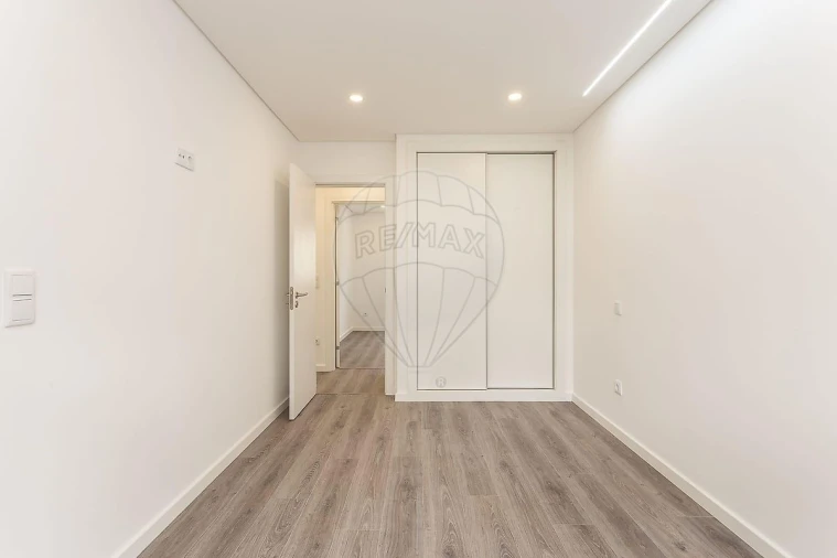 Apartamento T3 para Venda em Olivais Foto 13