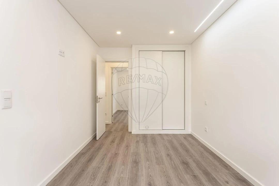 Apartamento T3 para Venda em Olivais Foto 13