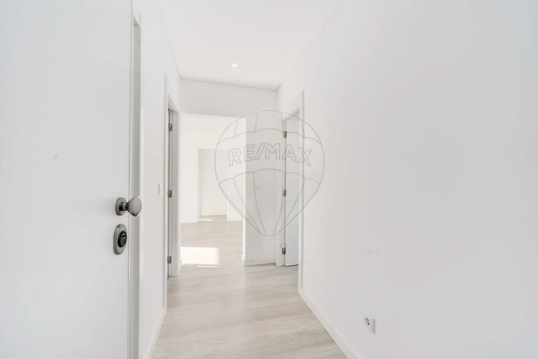 Apartamento T3 para Venda em Olivais Foto 8