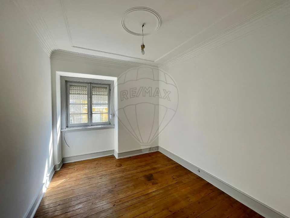 Apartamento T3 para Venda em Moscavide e Portela Foto 25